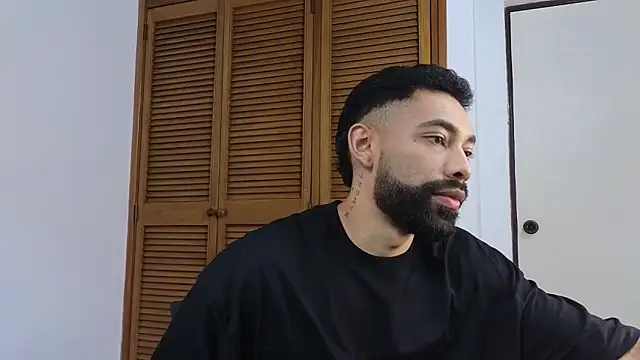 Snapshot of Blade_millerr chatting on 30, 5, 2026 Blade millerr online show from 30, 5, 2026
