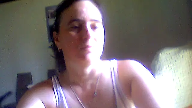 Snapshot of AniaCool77 chatting on 10, 6, 2026 AniaCool77 online show from 10, 6, 2026