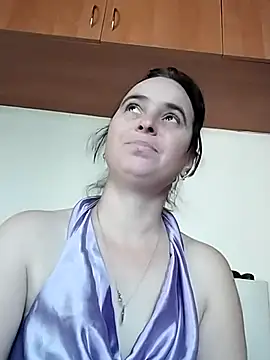 Snapshot of AniaCool77 chatting on 8, 6, 2026 AniaCool77 online show from 8, 6, 2026