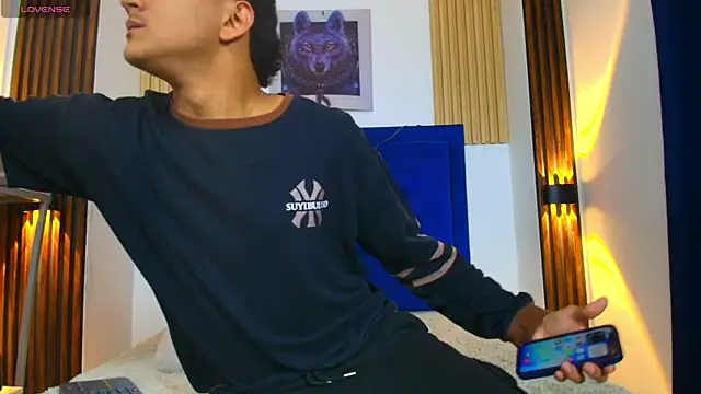Snapshot of Thiago_Nova chatting on 4, 7, 2026 Thiago Nova online show from 4, 7, 2026