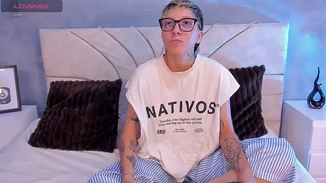 vane grey online show from 16, 6, 2026