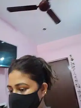 sreyashidas505 online show from 25, 6, 2026