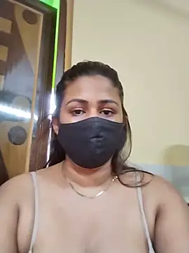 Snapshot of sreyashidas505 chatting on 25, 5, 2026 sreyashidas505 online show from 25, 5, 2026