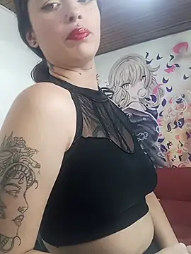 Lucia evans22 online show from 20, 6, 2026