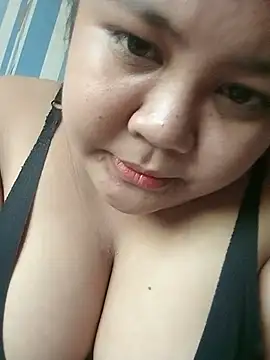 hotxoxo17 online show from 21, 5, 2026