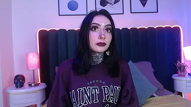 Scarleth Fg  online show from 26, 5, 2026