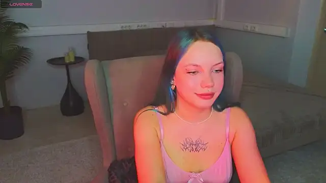 Snapshot of Eva_Greer chatting on 5, 7, 2026 Eva Greer online show from 5, 7, 2026