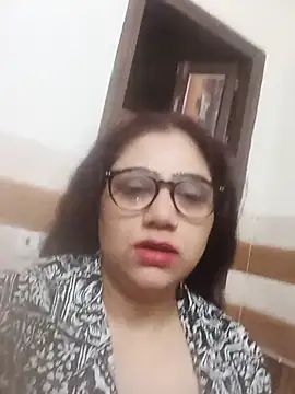 Snapshot of yourchahat27 chatting on 27, 5, 2026 yourchahat27 online show from 27, 5, 2026