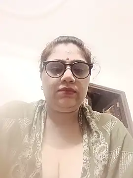 Snapshot of yourchahat27 chatting on 23, 6, 2026 yourchahat27 online show from 23, 6, 2026