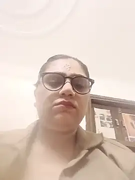 Snapshot of yourchahat27 chatting on 26, 6, 2026 yourchahat27 online show from 26, 6, 2026
