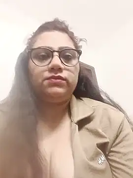 Snapshot of yourchahat27 chatting on 23, 5, 2026 yourchahat27 online show from 23, 5, 2026