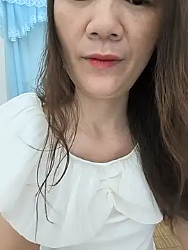 Lye lovely online show from 21, 6, 2026