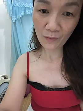 Lye lovely online show from 4, 7, 2026