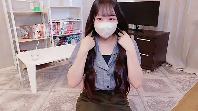 Snapshot of Mei--chan-- chatting on 21, 7, 2026 Mei--chan-- online show from 21, 7, 2026