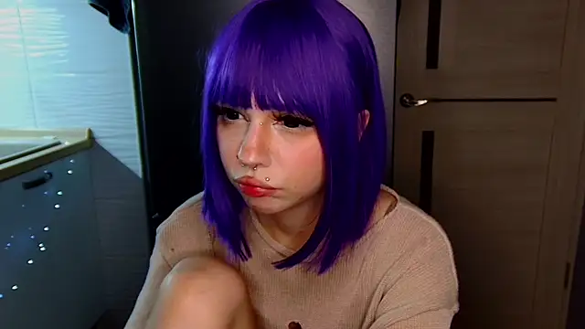 YunaLeaf online show from 17, 6, 2026