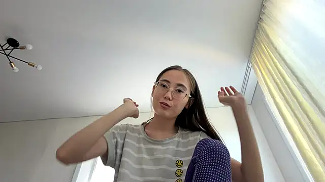 VickieTrudo online show from 6, 7, 2026