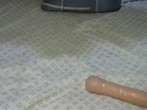 sexy laura2 online show from 28, 7, 2026