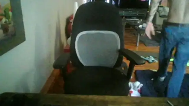 Clevername90 online show from 12, 11, 2025