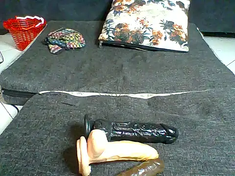Sluutygarl online show from 14, 7, 2026