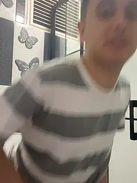 imjustaboyy1 online show from 28, 5, 2026