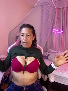 Snapshot of victorya_milf chatting on 27, 6, 2026 victorya milf online show from 27, 6, 2026