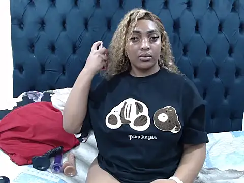 Dope Chick online show from 21, 6, 2026