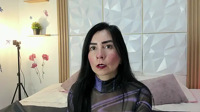 Anniee 333 online show from 27, 5, 2026