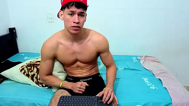 Luke Muscle online show from 9, 6, 2026