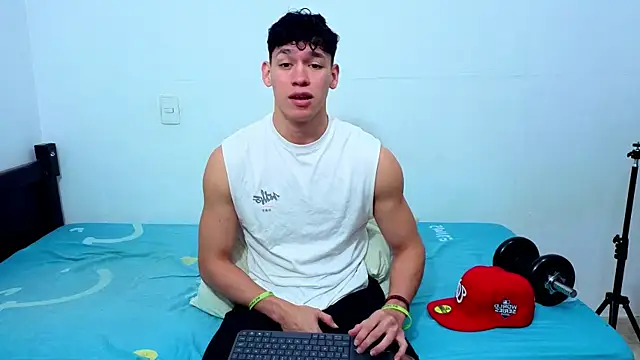 Luke Muscle online show from 11, 6, 2026