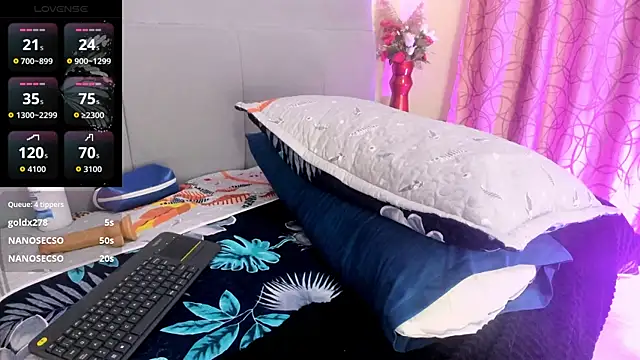 Snapshot of barbie_devon chatting on 21, 6, 2026 barbie devon online show from 21, 6, 2026