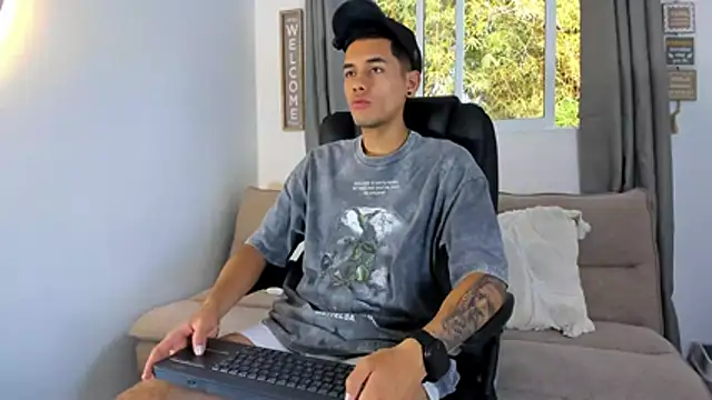 NickCopeer  online show from 9, 7, 2026