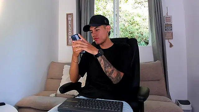 NickCopeer  online show from 2, 6, 2026
