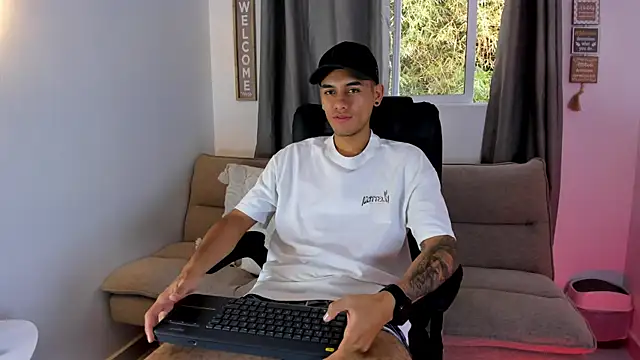 NickCopeer  online show from 17, 7, 2026