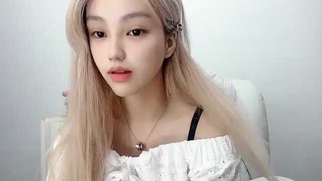Snapshot of jiangjiang2005 chatting on 19, 6, 2026 jiangjiang2005 online show from 19, 6, 2026