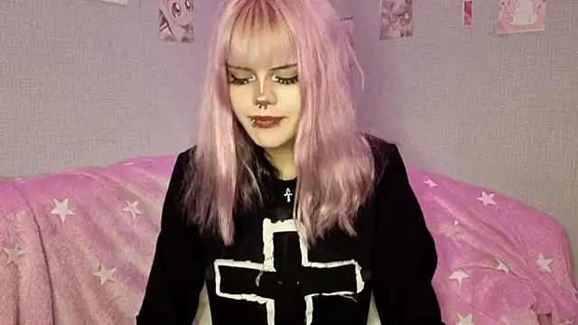 VelvetAlice online show from 7, 6, 2026