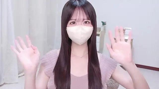 Snapshot of Yuinyaaa chatting on 18, 7, 2026 Yuinyaaa online show from 18, 7, 2026