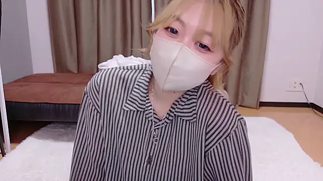Snapshot of Riona_H chatting on 30, 5, 2026 Riona H online show from 30, 5, 2026