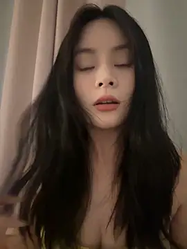 Snapshot of enen-123 chatting on 3, 6, 2026 enen-123 online show from 3, 6, 2026