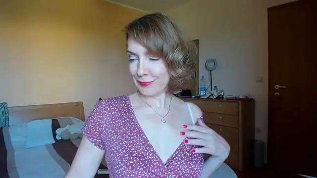 SummerLiza online show from 15, 6, 2026