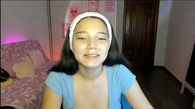 milana marttt online show from 13, 7, 2026