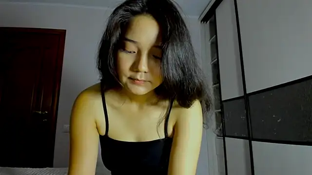 milana marttt online show from 11, 6, 2026