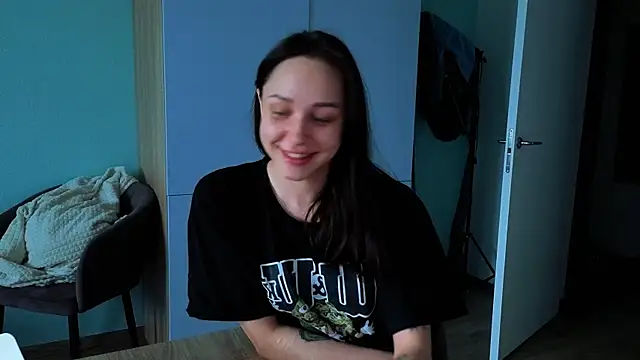 EsterCarterr online show from 25, 5, 2026