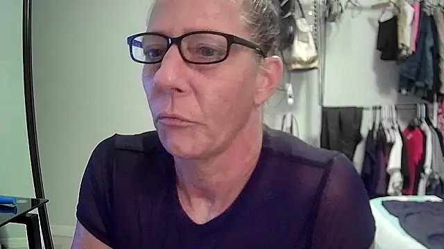 Quartz1Champagne online show from 20, 6, 2026