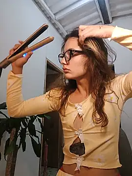 karenarango online show from 11, 6, 2026