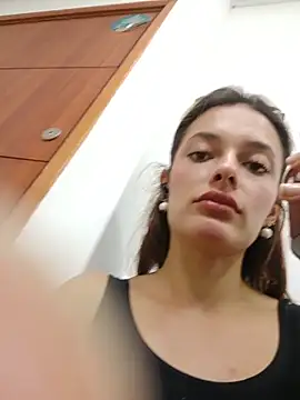 karenarango online show from 2, 6, 2026