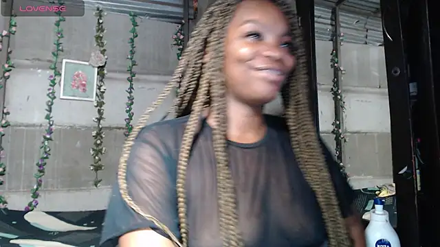 Snapshot of kenyaCocoa chatting on 28, 5, 2026 kenyaCocoa online show from 28, 5, 2026