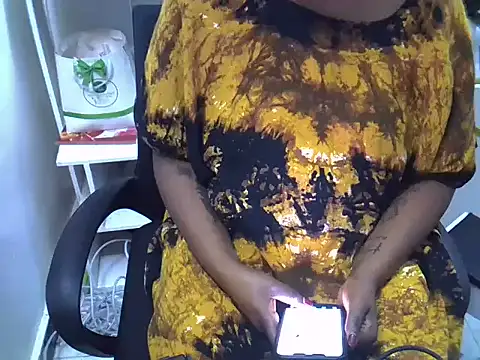 Tooprettygurl online show from 12, 7, 2026