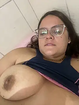 Laryssinha 69 online show from 16, 6, 2026