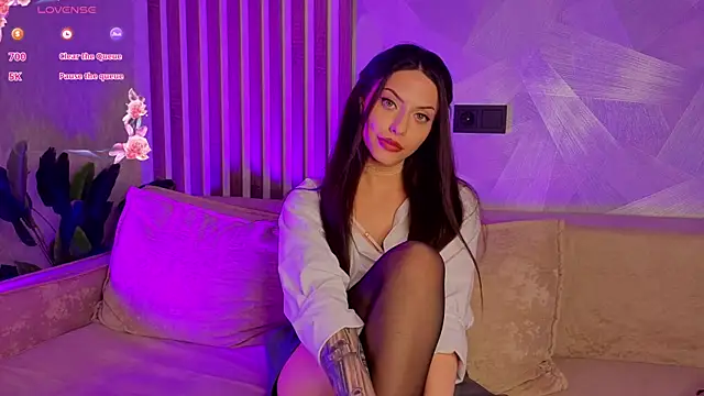 IamMikaella online show from 9, 6, 2026