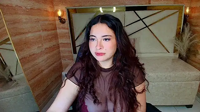 Snapshot of Kiara_Moon_r chatting on 15, 7, 2026 Kiara Moon r online show from 15, 7, 2026